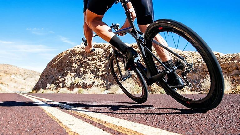 גלגלי כביש Bontrager Aeolus Pro 3 TLR Clincher גלגלי כביש Bontrager Aeolus Pro 3 TLR Clincher